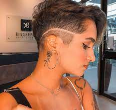 This look is easy to maintain and looks great. 10 Best Short Hairstyles For Long Face