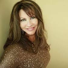 Ashley Pacetti's Instagram, Twitter & Facebook