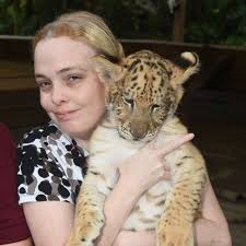 nichole g (@xxpollypocket) • Instagram photos and videos