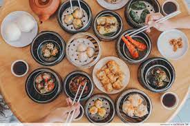 This spacious cafe is a very nice place to dine in with your family or pals. 7 Mount Austin Food Spots To Visit In Jb Including Beautiful Cafes And A 7 Korean Bbq Buffet Eatbook Sg New Singapore Restaurant And Street Food Ideas Recommendations