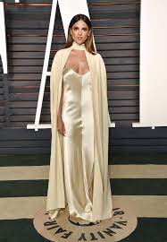 4 note to swimming teachers. She Knows The Power Of An Old Hollywood Fashion Move Baby Driver S Eiza Gonzalez S Style Can Be Easily Described In 1 Word Unexpected Popsugar Latina Photo 18
