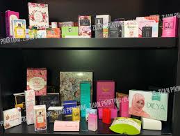 Madewings malaysia sdn bhd (madewings) akan membuka kilang pembuatan pelitup muka berkualiti tinggi yang pertama di malaysia bagi kilang ini akan memberi fokus kepada penghasilan pelitup muka jenis 'flat mask', 'fold flat kn95' dan 'cup type kn95', kesemuanya dihasilkan mengikut standard. Kilang Kotak Terbesar Malaysia Zuan Printing Posts Facebook