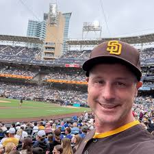 Imagine if some of us pulled up to greyday in witch hats for joeyy as a joke