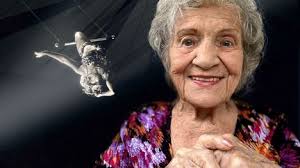 Dokumentti tanskalaissyntyisestä trapetsitaiteilijasta Norma Nielsenistä