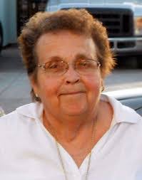 Roxie Black's Instagram, Twitter & Facebook