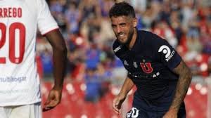 In the transfer market, the current estimated value of the player joaquín larrivey is 1 000 000 €, which exceeds the weighted average market price of transfers. Universidad De Chile Con Goles De Joaquin Larrivey Se Impuso Ante Cobresal Tyc Sports