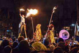 In winter, a festival of lights and a christmas market lure people out from the warmth. The 50 Best Things To Do In Toronto This Winter Now Magazine