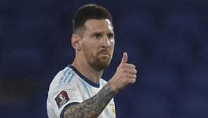 Esto abría la puerta también al estadio de rosario central, donde argentina recibió a brasil en 2009 en el camino a la copa del mundo de sudáfrica, pero dejaba afuera a la bombonera, cuyo último y lejano antecedente por. Fb8gyvcrj9kljm