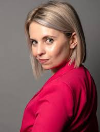 MIND THIEF 🤯 A novelist realizes that her neighbors may be under the  control of unknown forces. Little does she realize how close and sinister  its influence has become. A harrowing, darkly