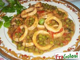 Anelli di totano al forno. Ricetta Anelli Di Calamari In Sugo Di Piselli Ricette Di Fragolosi