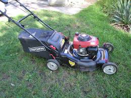 My stepson has a self propelled craftsman mower and it is constantly chewing up the teeth on the inside of the drive wheels. Craftsman 22 Electric Start Rwd Self Propelled My Lawnmower Forum