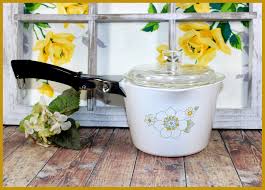 Casserole dish w/ pyrex lid. Corning Ware Floral Bouquet Saucemaker Hard To Find Pattern Etsy Corning Vintage Dishes Pyrex Vintage
