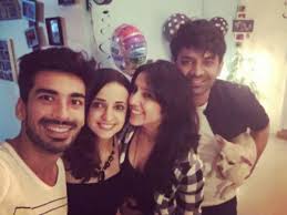 Barun Sobti Celebrates Birthday With Wife, Friends Sanaya Irani, Mohit  Sehgal, Ridhi Dogra & Others (PICS)
