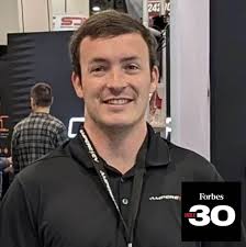 Members of the Young Alumni Council are excited to highlight young alumni  who embody the Darlington mission and motto through a series of Darlington  Connects blogs. Today's featured young alumnus is Lawson