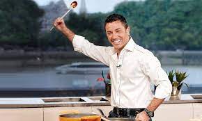 Maybe you would like to learn more about one of these? Inghilterra Il Ragu Con Funghi E Panna Fa Impazzire Lo Chef Italiano In Diretta Tv Video