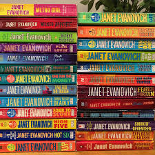 Have Stephanie Plum Series By Janet Evanovich 1 22 Hardcover Janet Evanovich Books Janet Evanovich Mystery Books