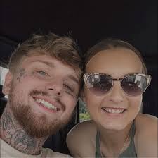 Hey if I post my cash app can yall bless me so I can buy some 5mg school  buses maybe a bluey and a pack of smokes ?