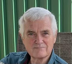 Ex Sgt Ralph Atkinson has died, aged 92 years. He is in the center of the  front row of the group photo. We were next door neighbours at Hartlepool in  1964. I