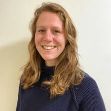 Faculty & Senior Academics