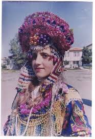 Macedonians are a nation and a south slavic ethnic group native to the region of macedonia in southeast europe. Balkanmuslims Traditional Outfits Shaman Woman Bulgarian Clothing
