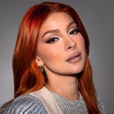 Marianne Quinones's Instagram, Twitter & Facebook