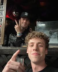 brayden hurst (@b_hurst72) • Instagram photos and videos