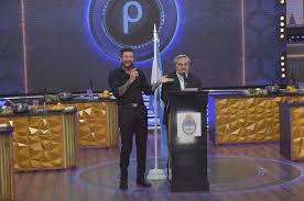 De lunes a viernes a las 21 vuelve @cuervotinelli #laacademia #showmatch #eltrece @eltreceoficial | twuko. Showmatch Asi Fue El Debut De Politichef