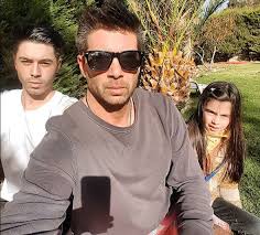 Jun 11, 2021 · me trató muy mal…», recuerda mario velasco sobre entrevista que debía hacerle al actor. Iguales Conoce Al Hijo De 20 Anos De Mario Velasco Tecache Cl