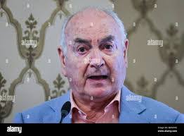 Helen Rickard's Instagram, Twitter & Facebook