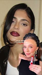 Kylie Matte Craving Cherry