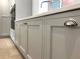 Le livre numérique (en anglais : Ud2231 Utopia Kitchens The Bespoke Kitchen Co
