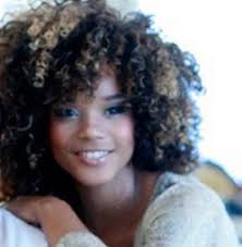 When highlighting curly hair, you have to consider the way the curl falls. Pin On Hair Au Naturel
