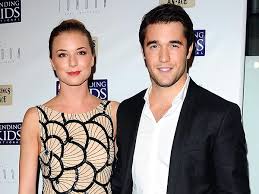 She first came to prominence for her work with producer greg berlanti, who cast her as a series r. Emily Vancamp 2021 Boyfriend Net Worth Tattoos Smoking Body Measurements Taddlr