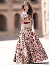 صور ساري هندي 36 ساري هندي في غاية الأناقة بفبوف pakistani bridal wear indian bridal fashion designer lehenga choli