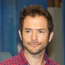 Bekannt wurde herren vor allem durch seine rolle in der serie „lindenstraße. Joris Gratwohl Wikipedia