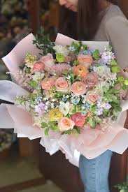 荷蘭直送 鮮花花禮 小牡丹 玫瑰 7天前預訂 foliagestoreonline floral gifts floral floral wreath