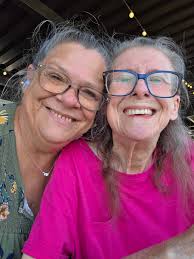 naturephotography #macrophotography #floridaphotographer #mimzysphotography  #dew #drops #droplets