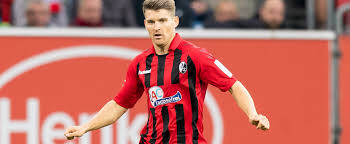 Kariyer istatistiklerini (forma giydiği maç, gol, kartlar) ve transfer geçmişini flashscore.com.tr oyuncu profillerini (örneğin roland sallai profili), takım sayfaları (örneğin freiburg sayfası) ve lig/kupa sayfalarını (şampiyonlar ligi. Sc Freiburg Kubler Weiss Zu Gefallen Sallai Und Jeong Kratzen