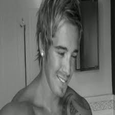 Sam Shipman (@Sam6960)