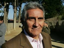 A partir de esta tarde los restos de Pedro Piña serán velados en el ex  Liceo Fiscal de San Antonio