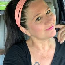 Donna Penland's Instagram, Twitter & Facebook