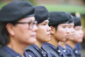 BREAKING BARRIERS AND BUILDING PATHWAYS FOR WOMEN IN ASEAN MILITARY  LEADERSHIP BREAKING BARRIERS AND BUILDING PATHWAYS FOR WOMEN