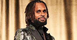 He now plays for nba team san antonio spurs. Patty Mills Weds Alyssa Levesque In Oahu Hawaii Pounding The Rock