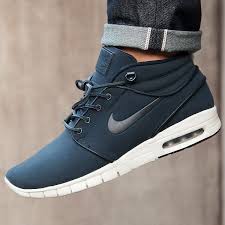 Men S Fashion Instagram Page Of Royal Fashionist Royal Fashionist Sneakers Men Fashion Nike Casual Shoes Mens Fashion