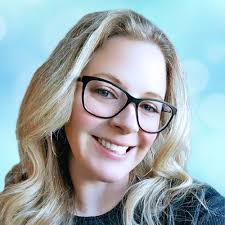 Courtney Sowers's Instagram, Twitter & Facebook