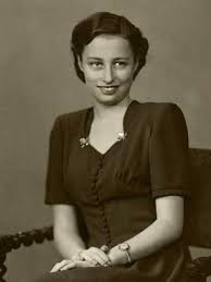 Juni 1930 på det kongelige slott i oslo, død 16. Prinsesse Ragnhild Fru Lorentzen Det Norske Kongehus