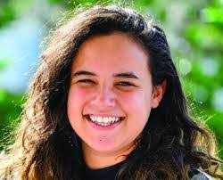 Jene Howard's Instagram, Twitter & Facebook