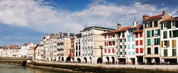 Epingle Sur Pays Basque Interieur