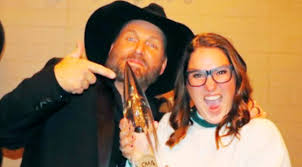 Maybe you would like to learn more about one of these? The True Reason Garth Brooks Daughter Allie Doesn T Sing With Him Anymore Classic Country Music