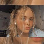 Tonia Bentley's Instagram, Twitter & Facebook